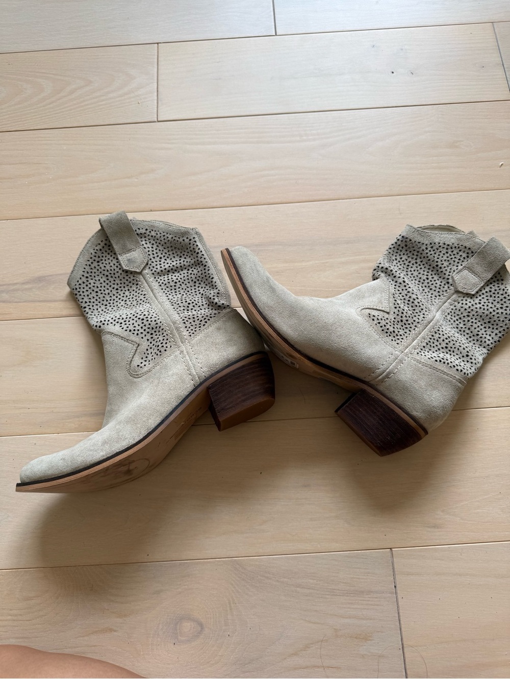 BCBGeneration Beige Suede Perforated Western Ankle Boots